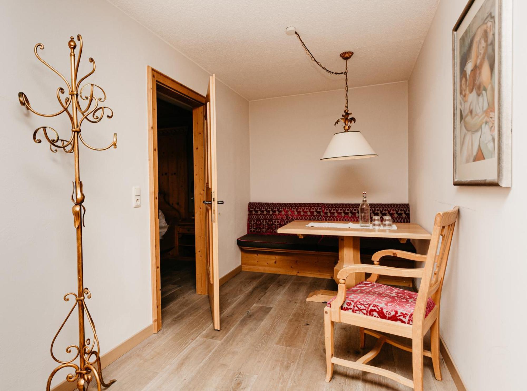 טאנהיים Hotel Hohenfels מראה חיצוני תמונה